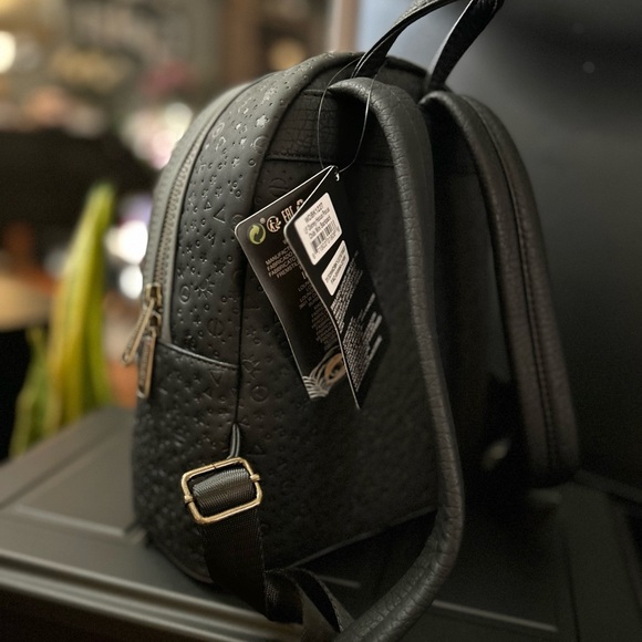 Hocus Pocus Loungefly Disney Small Backpack - Picture 4 of 5